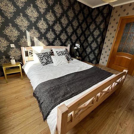 Fresh&Cozy Apartment, Parking Free, 15 Min Walk To Center Riga Kültér fotó